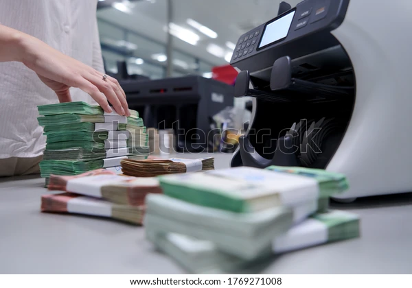counting-the-money