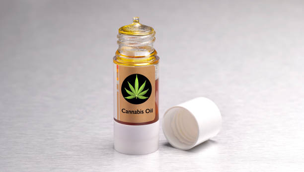 Bottle-of-pain-relieving-Cannabis-CBD-Oil.-Medicinal-Cannabis-and-your-workplace.